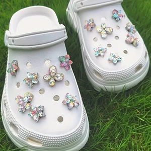 *NEW-14-pcs* Faceted Shiny Bling Flower Floral Shoe Charms for Your Crocs
